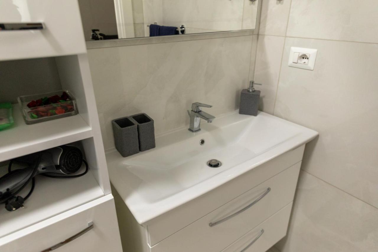Cozy Loft Putignani Appartement Bari Buitenkant foto